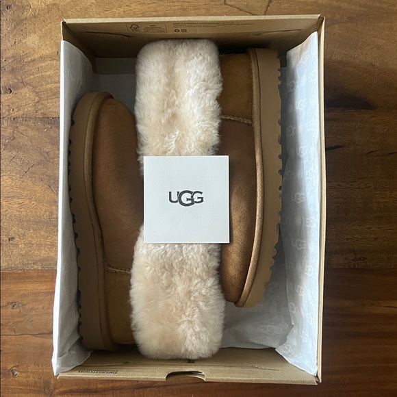 Authentic UGG® Classic Boots Mini Fluff Suede Sheepskin Bootie Chestnut 6 - Picture 10 of 10